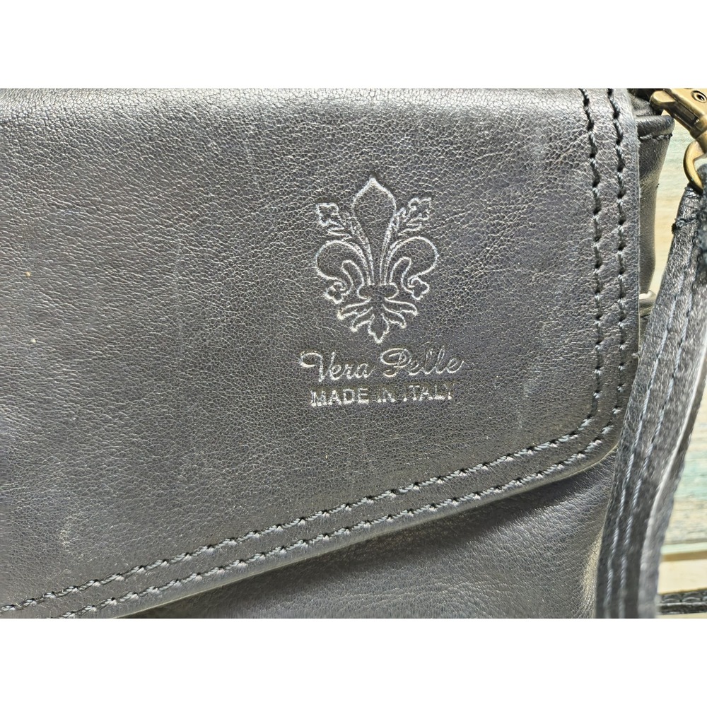 Vera Pelle Italian Black Leather Small Crossbody Purse - Picture 3 of 7
